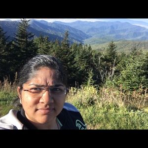 Meet your Posher, Sneha